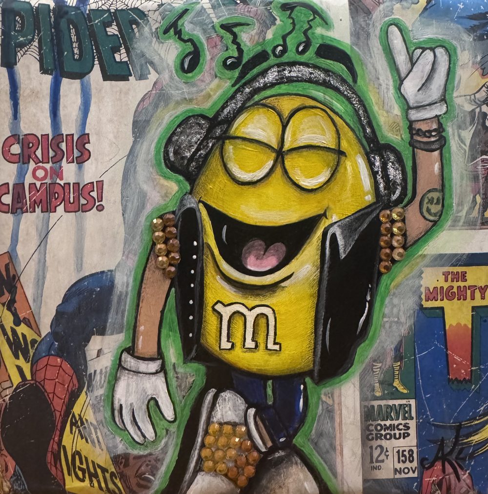 Yellow Beats, 2026 – Mixed Media auf Leinwand · Original Vintage Marvel Comic-Collage, Acrylmalerei, 3D-Strass- und Perlenapplikationen